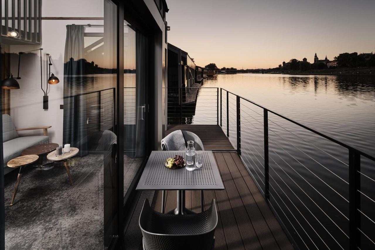 كراكوفيا New Port - Premium Floating Aparthotel المظهر الخارجي الصورة
