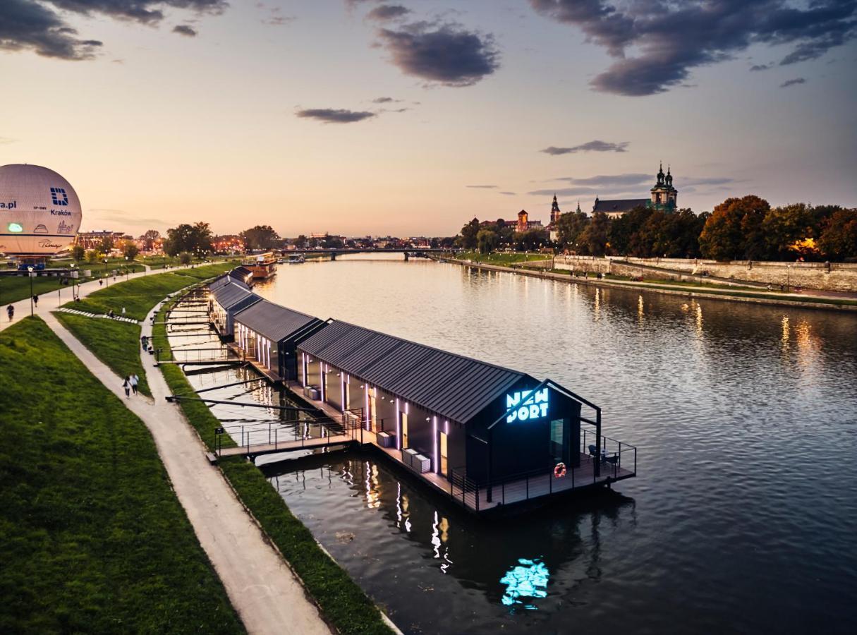 كراكوفيا New Port - Premium Floating Aparthotel المظهر الخارجي الصورة